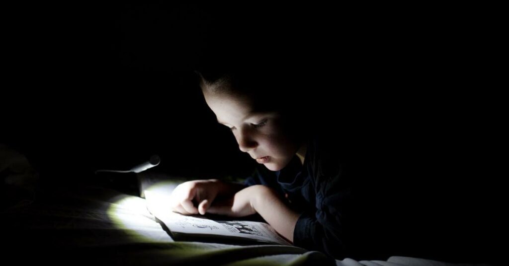 LED book light for reading